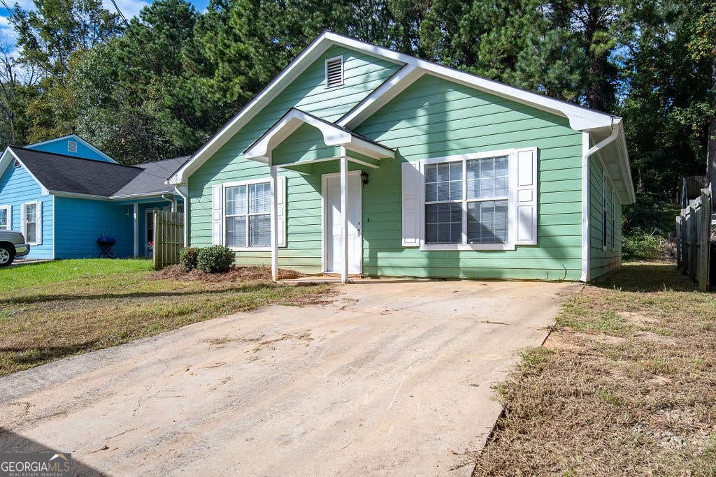 Photo of 2840 Pebblebrook Court, Buford, GA 30518 (MLS # 10784758)