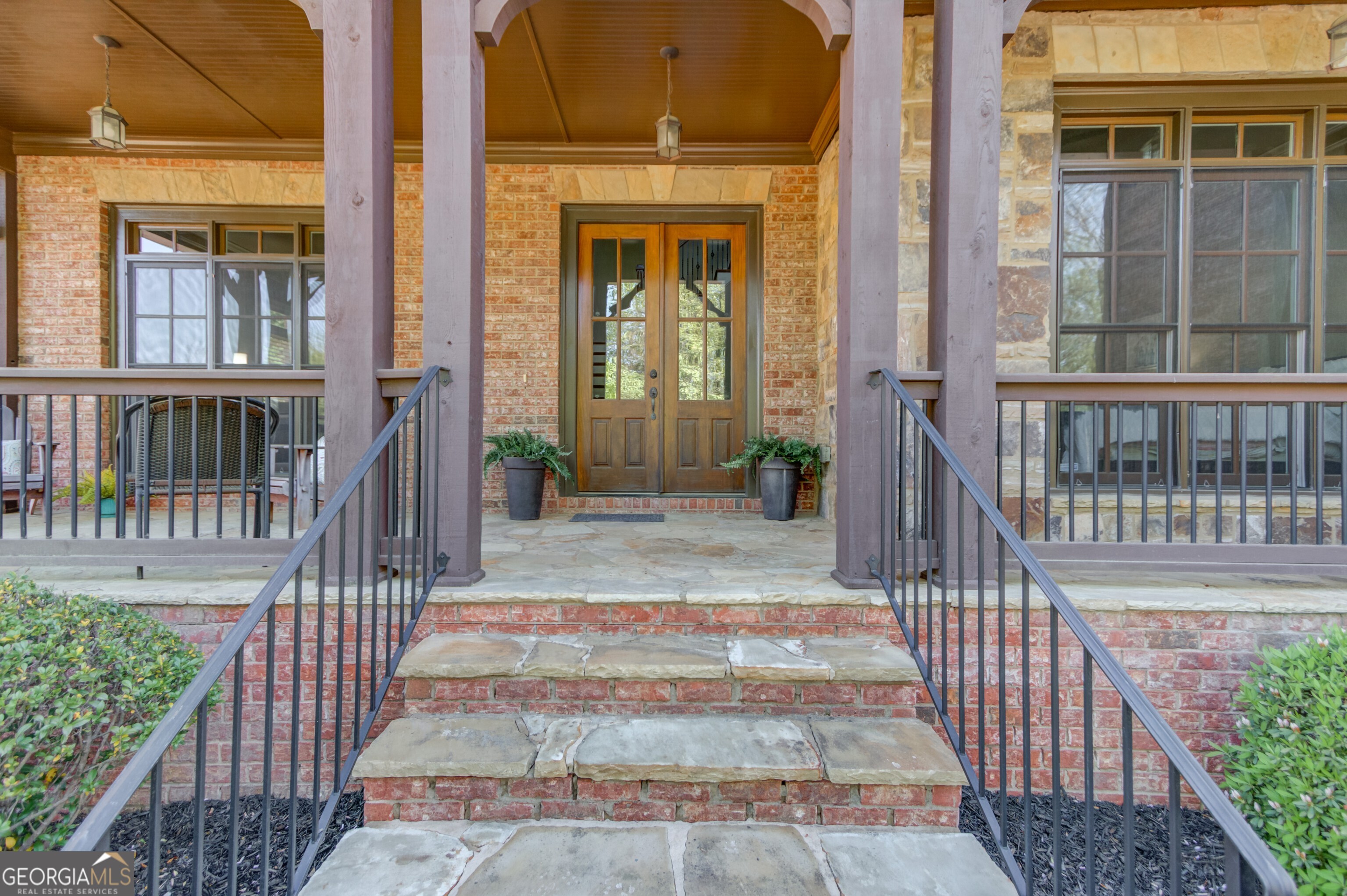 5265 Cole Creek LN