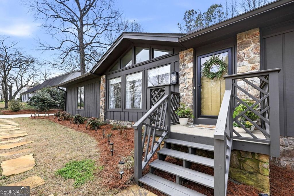 Photo of 2177 Elysian Circle, Gainesville, GA 30501 (MLS # 10753939)