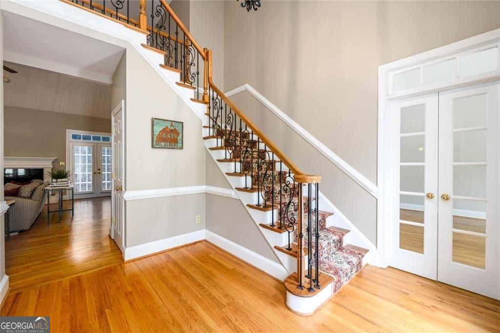 1202 Lake Washington DR