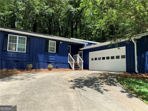 Photo of 4167 Oak Ferry Drive NE, Kennesaw, GA 30144 (MLS # 10657372)