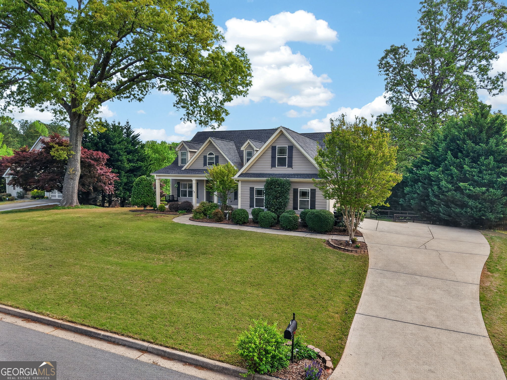72 Watersedge CT