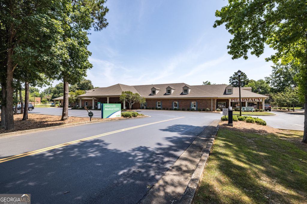 Photo of 6000 Joe Frank Harris Parkway NW, Adairsville, GA 30103 (MLS # 10216952)