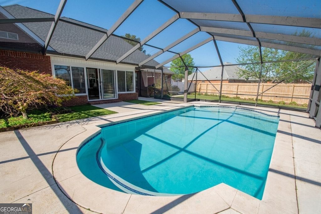 Photo of 112 Ballyhara, Warner Robins, GA 31088 (MLS # 10736085)