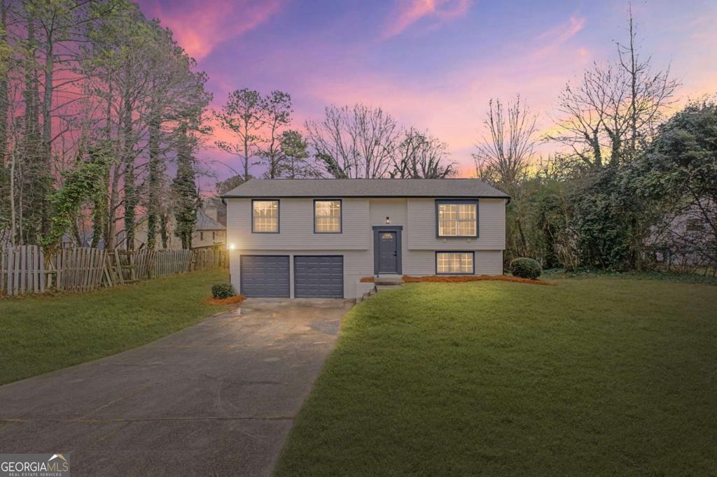 Photo of 2394 Morgan Road NE, Marietta, GA 30066 (MLS # 10678759)