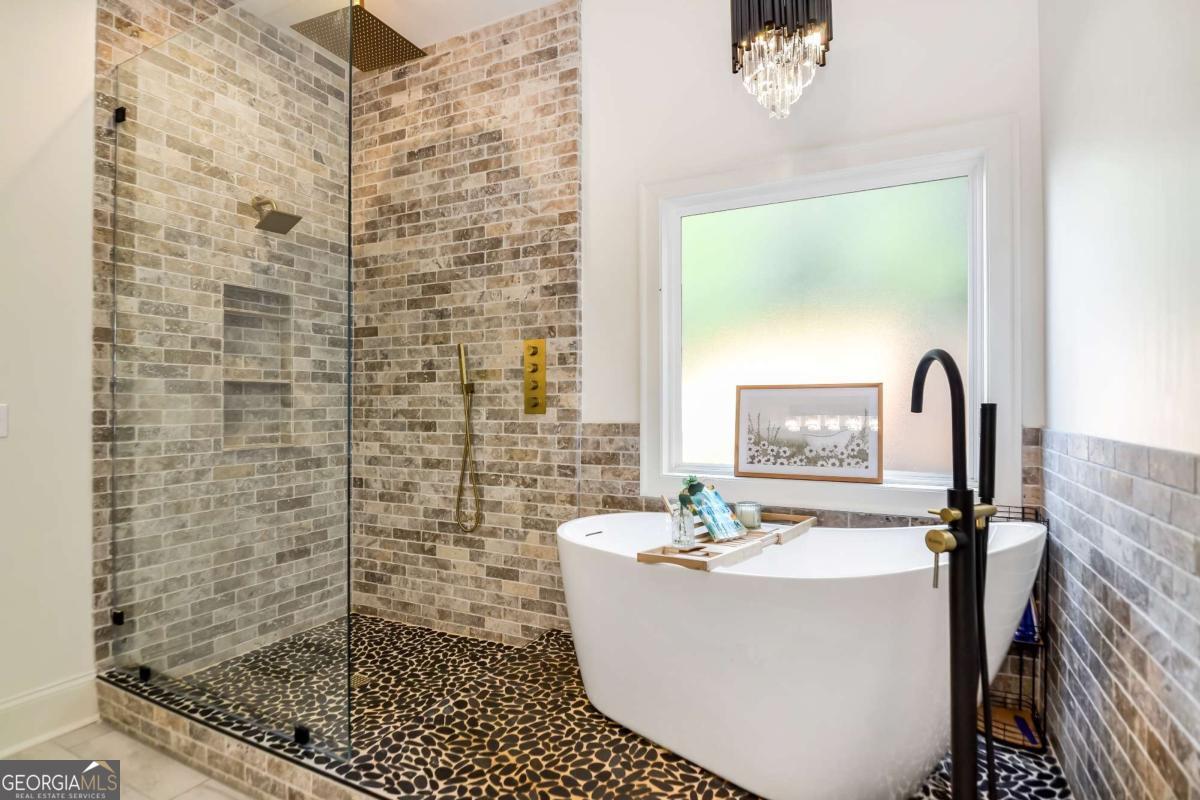 Creekside Estates - Residential