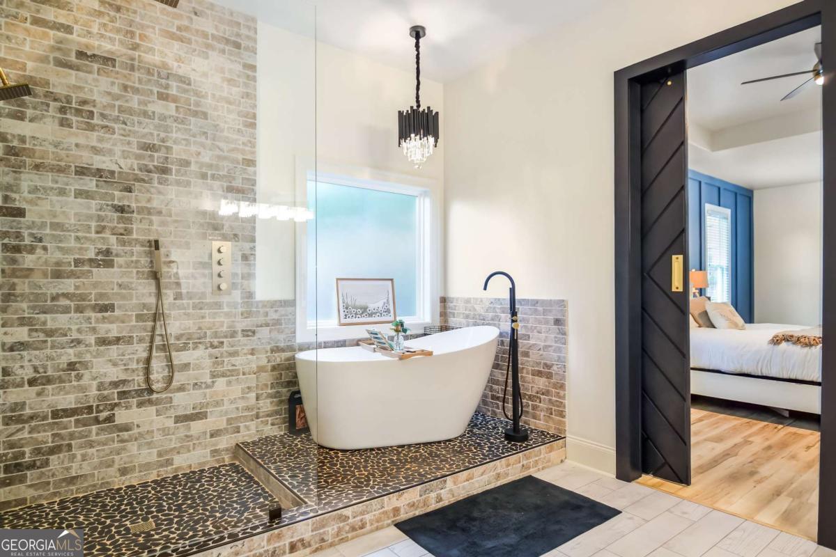 Creekside Estates - Residential