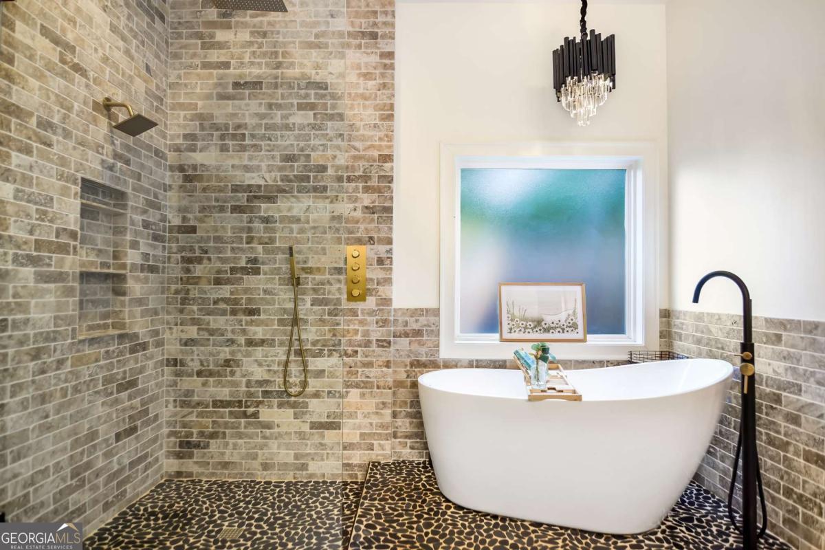 Creekside Estates - Residential