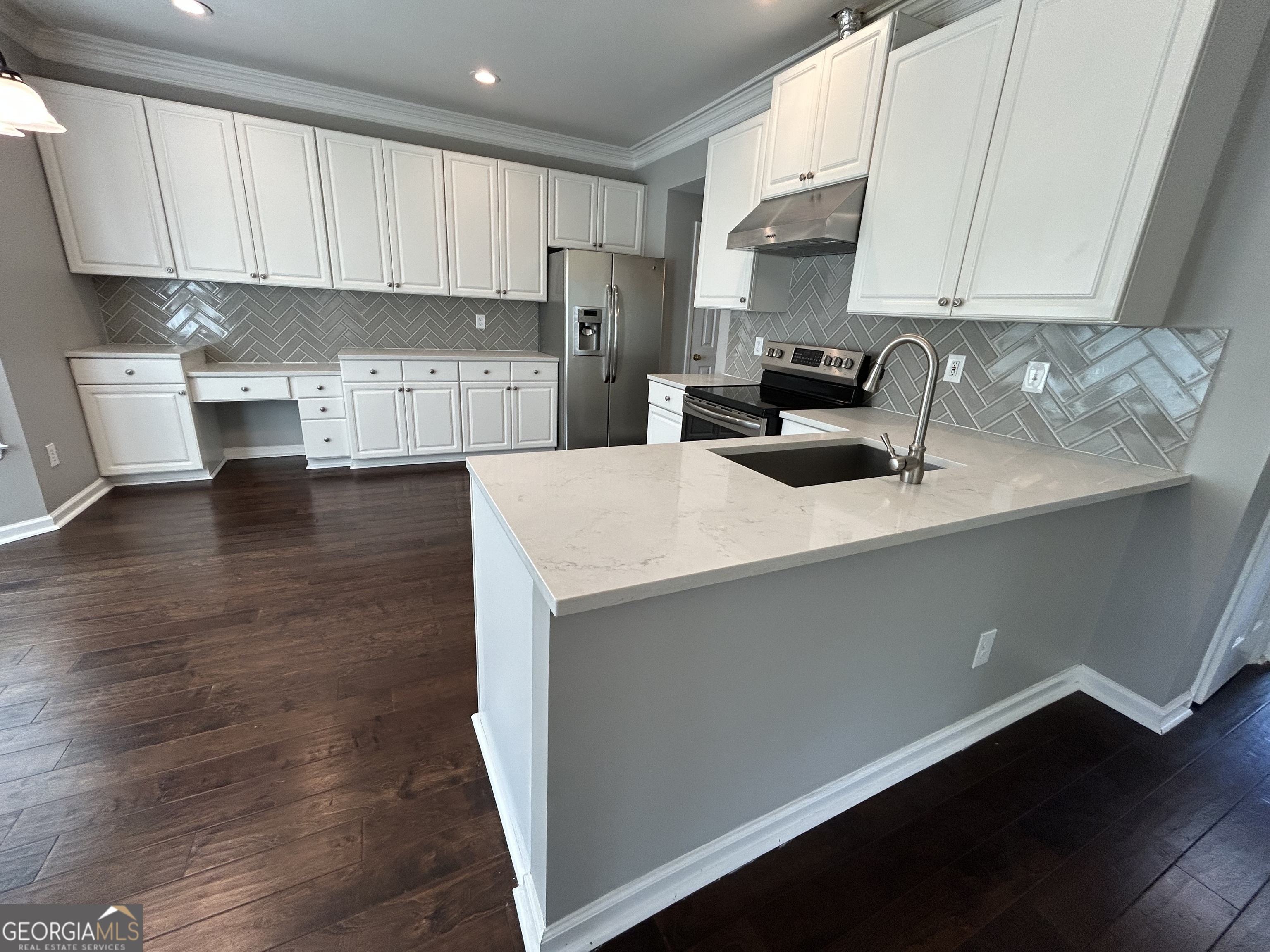 Douglas Downs - Residential Lease