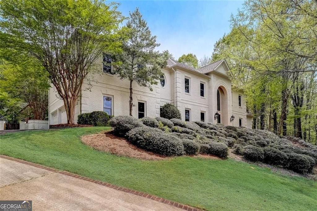 Photo of 535 NE Francis Pointe, Johns Creek, GA 30097 (MLS # 10753022)