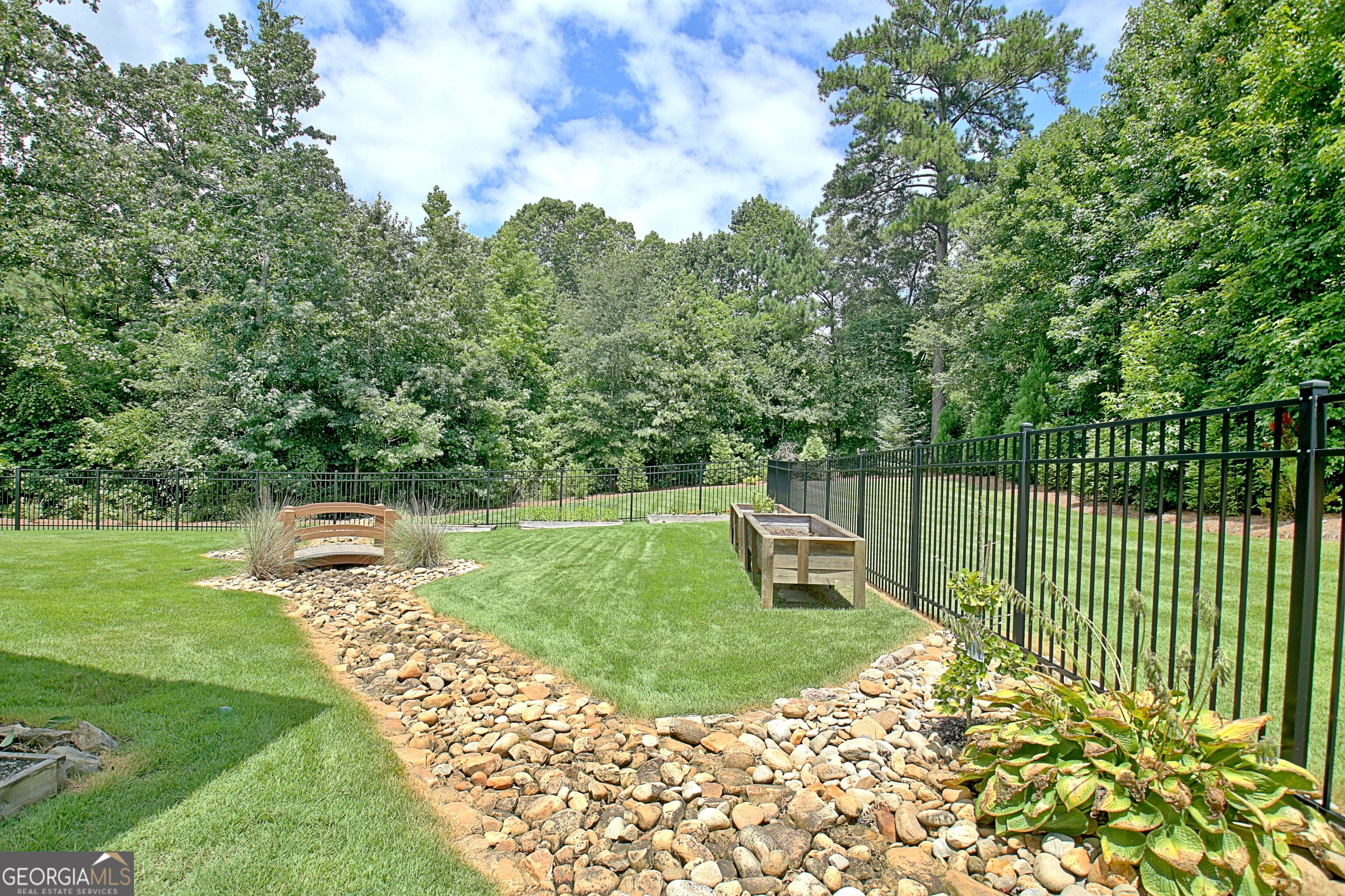 Sharpsburg, Georgia 30277, United States, 4 Bedrooms Bedrooms, ,4 BathroomsBathrooms,Residential,Active,175263