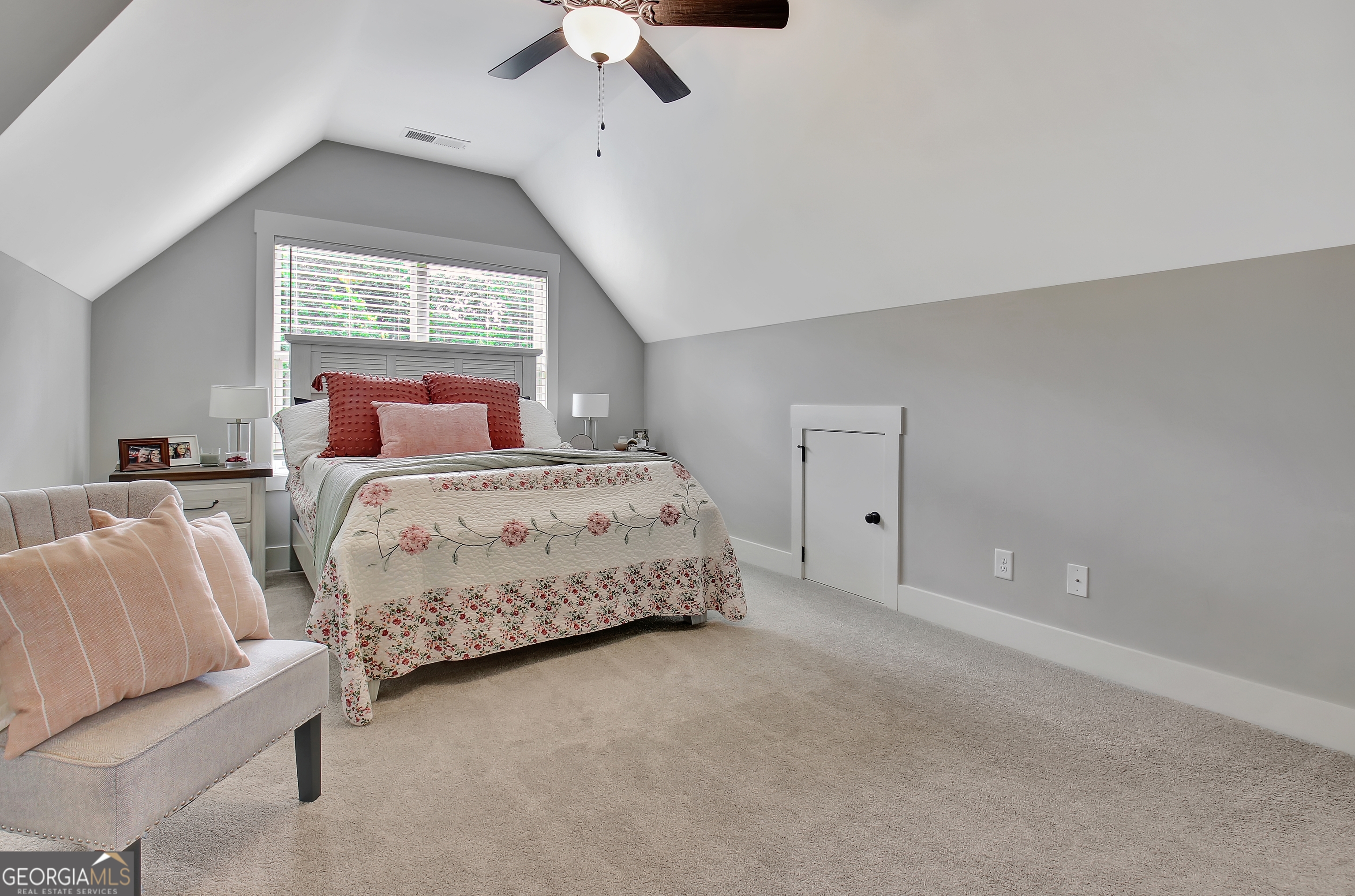 Sharpsburg, Georgia 30277, United States, 4 Bedrooms Bedrooms, ,4 BathroomsBathrooms,Residential,Active,175263