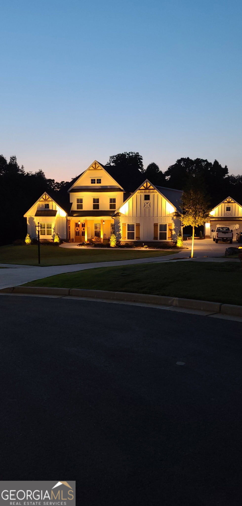 Sharpsburg, Georgia 30277, United States, 4 Bedrooms Bedrooms, ,4 BathroomsBathrooms,Residential,Active,175263