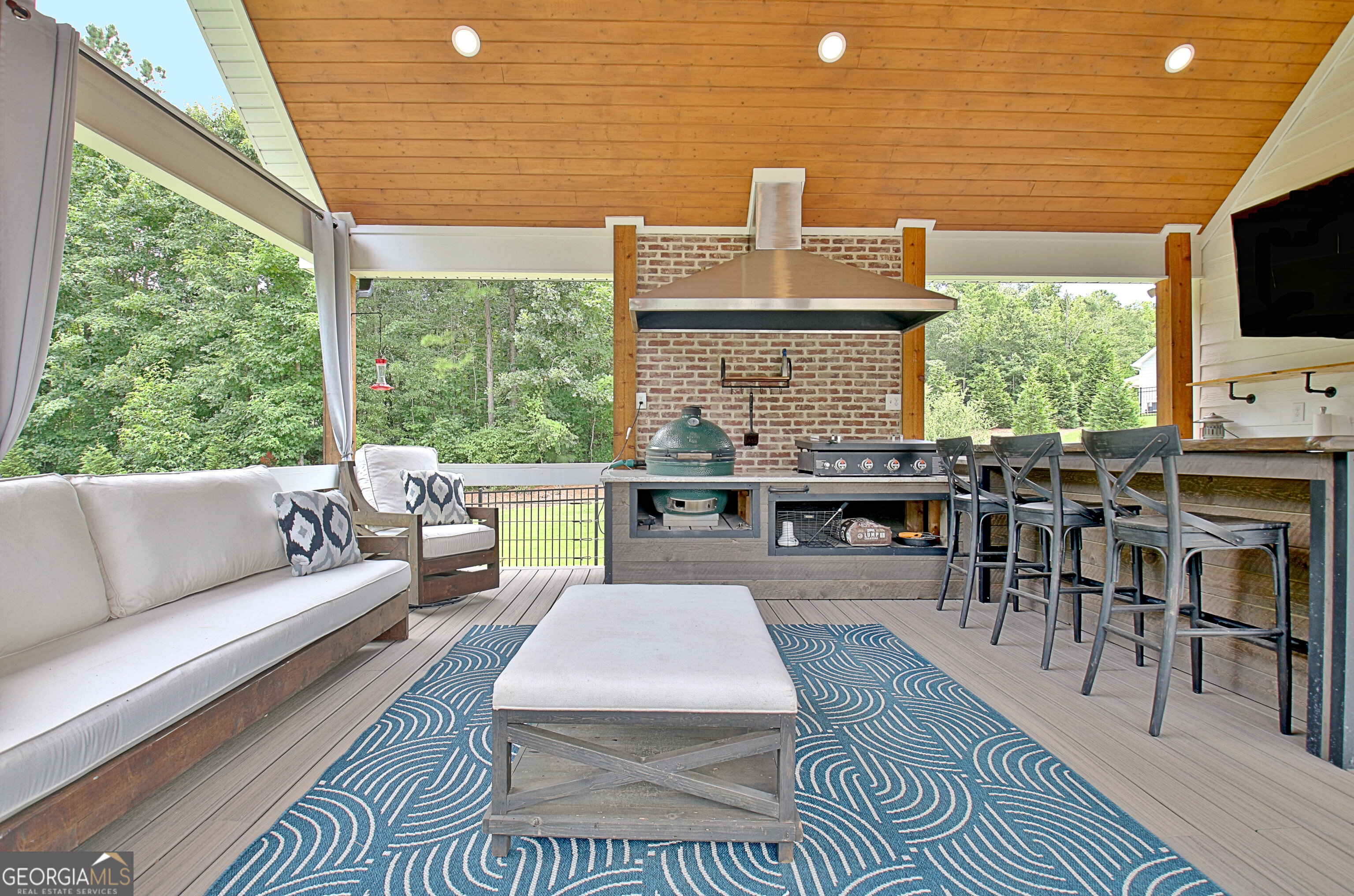 Sharpsburg, Georgia 30277, United States, 4 Bedrooms Bedrooms, ,4 BathroomsBathrooms,Residential,Active,175263