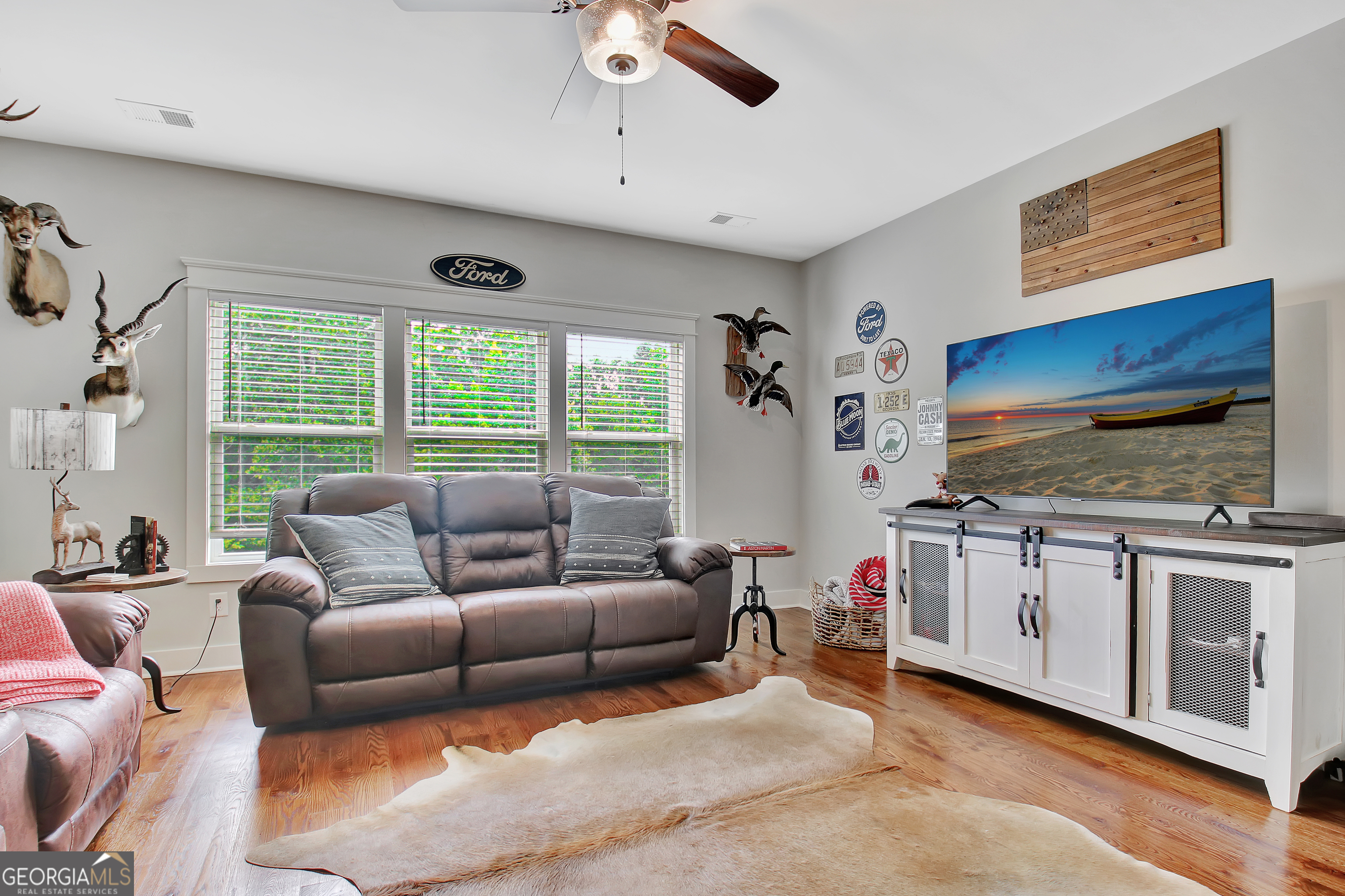 Sharpsburg, Georgia 30277, United States, 4 Bedrooms Bedrooms, ,4 BathroomsBathrooms,Residential,Active,175263