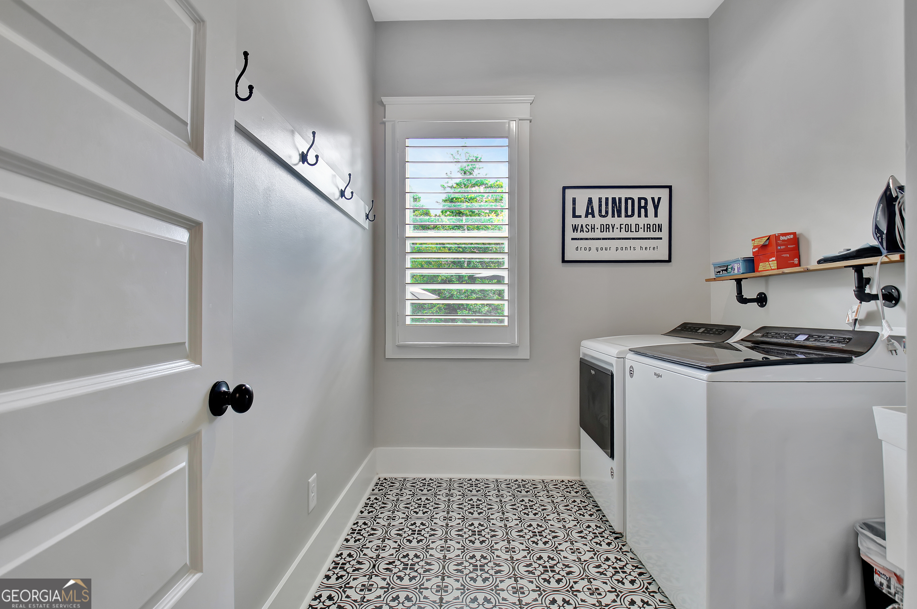 Sharpsburg, Georgia 30277, United States, 4 Bedrooms Bedrooms, ,4 BathroomsBathrooms,Residential,Active,175263