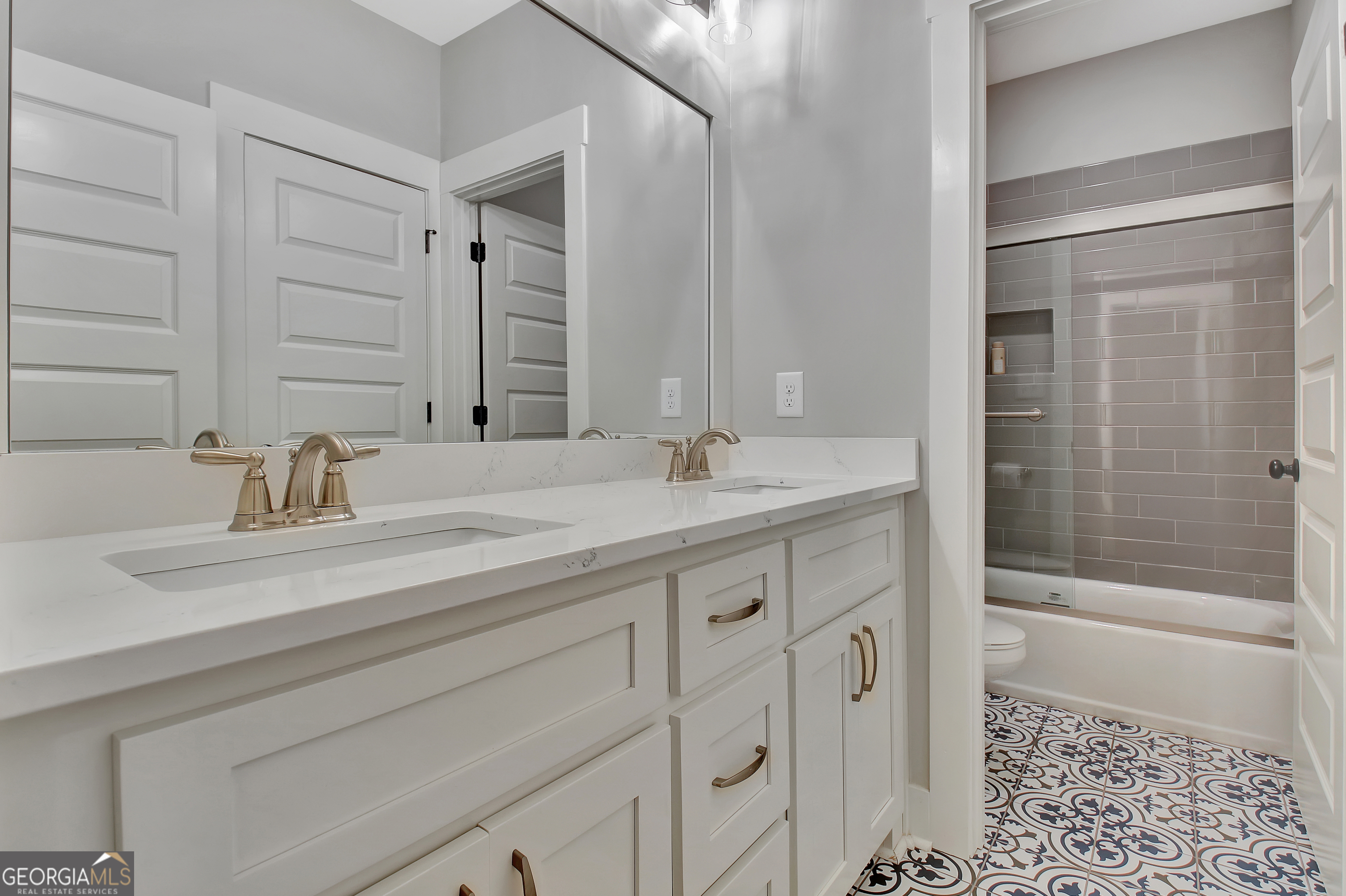 Sharpsburg, Georgia 30277, United States, 4 Bedrooms Bedrooms, ,4 BathroomsBathrooms,Residential,Active,175263