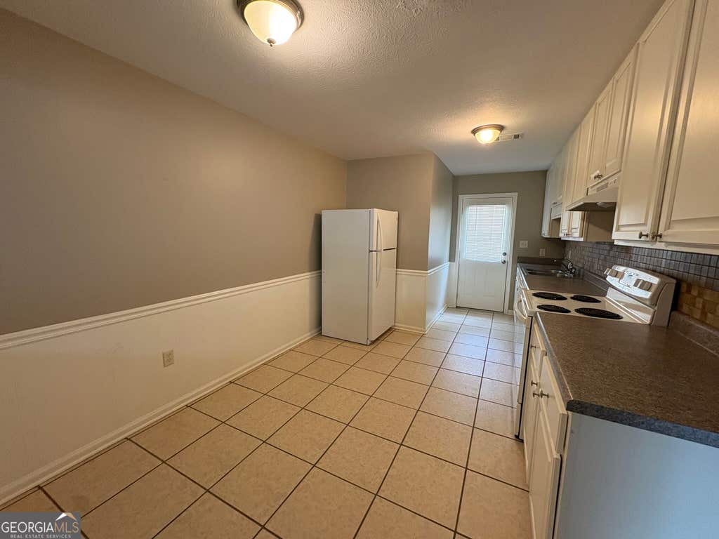 Photo of 1701 Claxton Dairy Road #B2, Dublin, GA 31021 (MLS # 10825577)