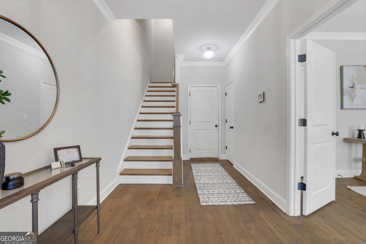 1292 Stone Castle CIR SE