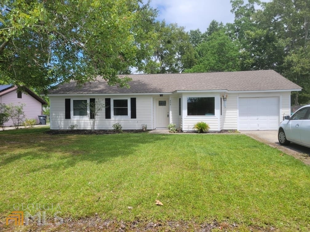 GREAT FIND....Renovated ranch home features James Hardie siding, New architectural shingle roof, the latest in LVT water resistant hardwood floors, updated custom ceramic tile bath w/ warm grey tones, Updated kitchen with all stainless steel appliances, upgraded Brushed nickel light & door hardware, MORE & MORE! Great location in subdivision on small cul de sac street with no cut through traffic. Accepting Offers Until 1pm Saturday May 14th and then making a decision that afternoon. Thank you