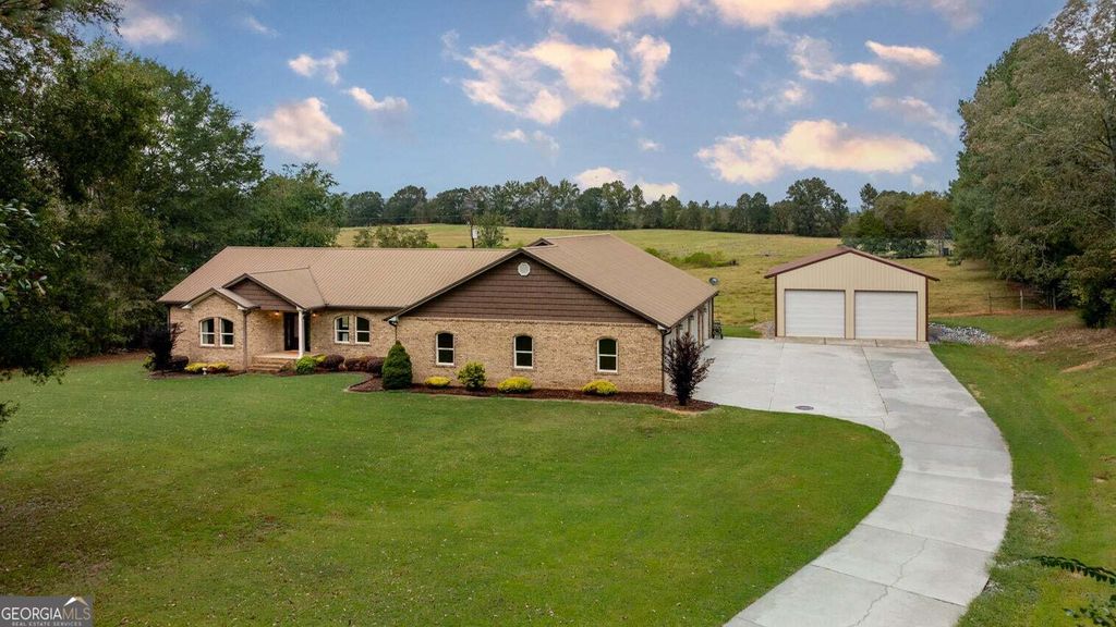 Photo of 1503 Taliaferro Springs Road, Lyerly, GA 30730 (MLS # 10730592)