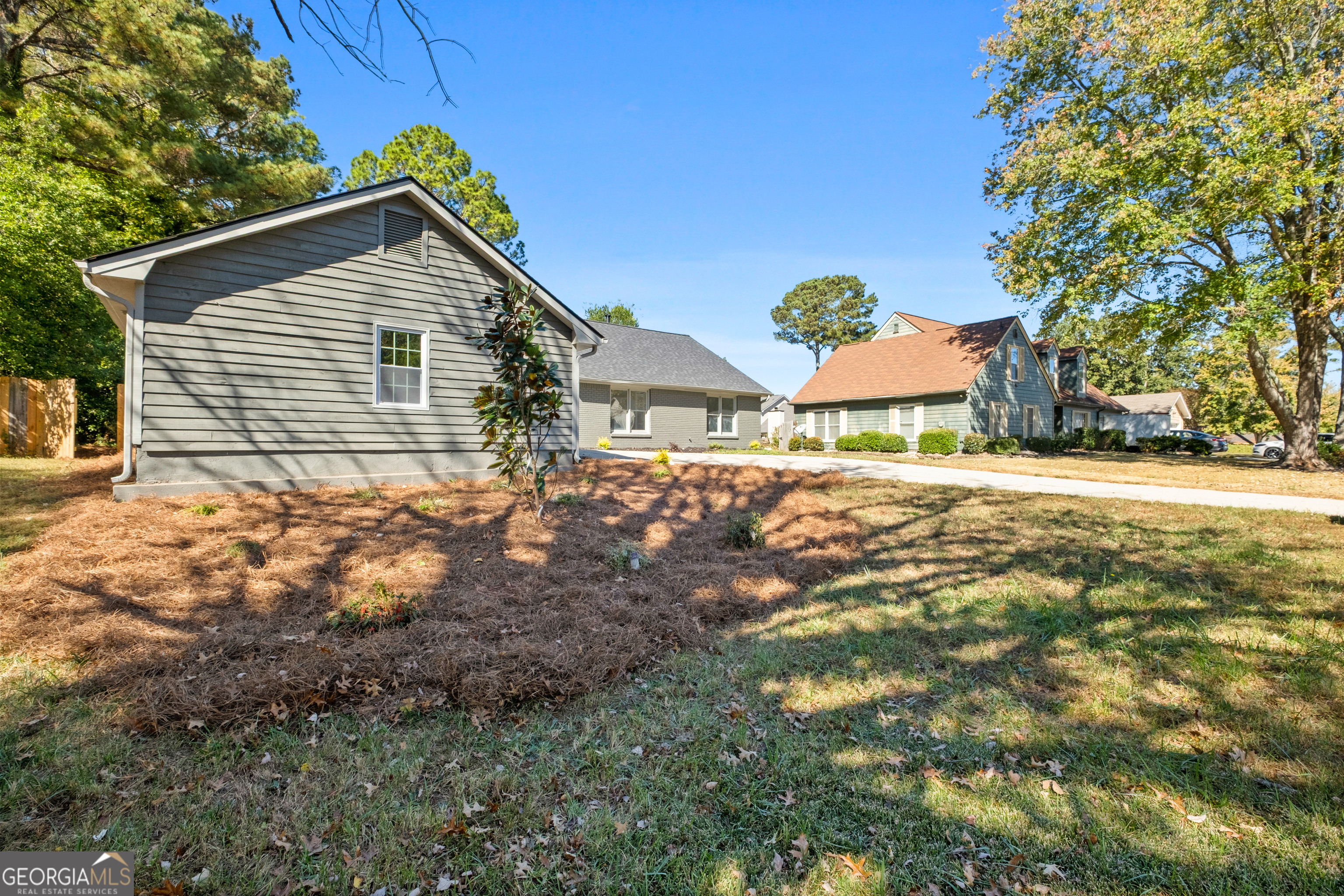 1603 Golf Link DR
