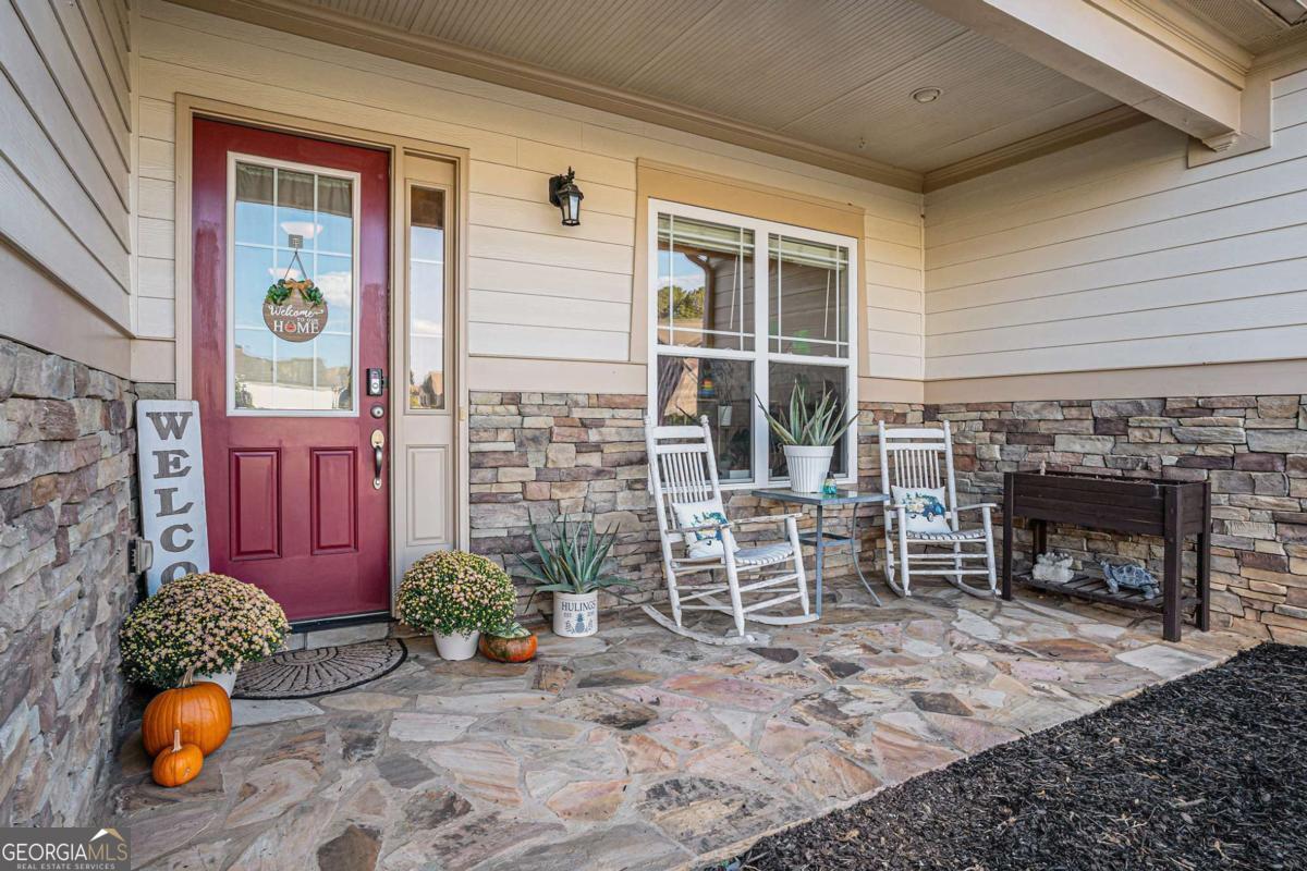 1065 Creekwood CIR
