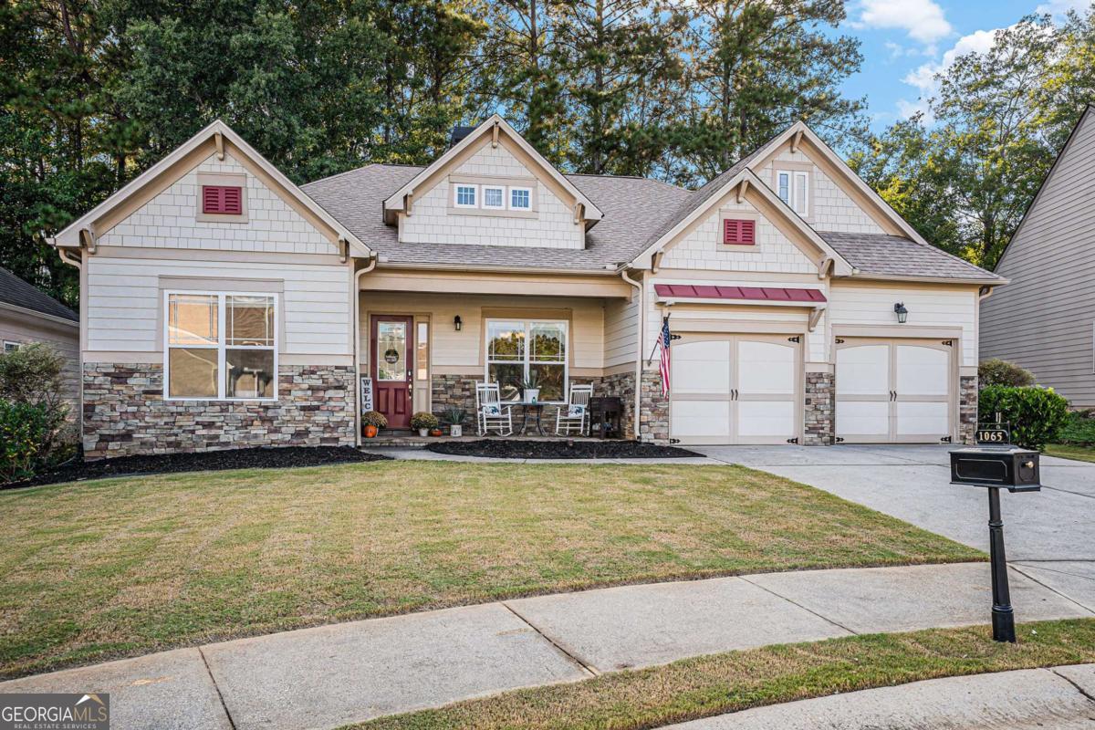 1065 Creekwood CIR