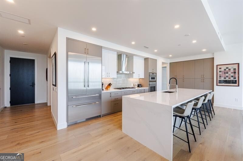 2425 Peachtree RD NE 1401