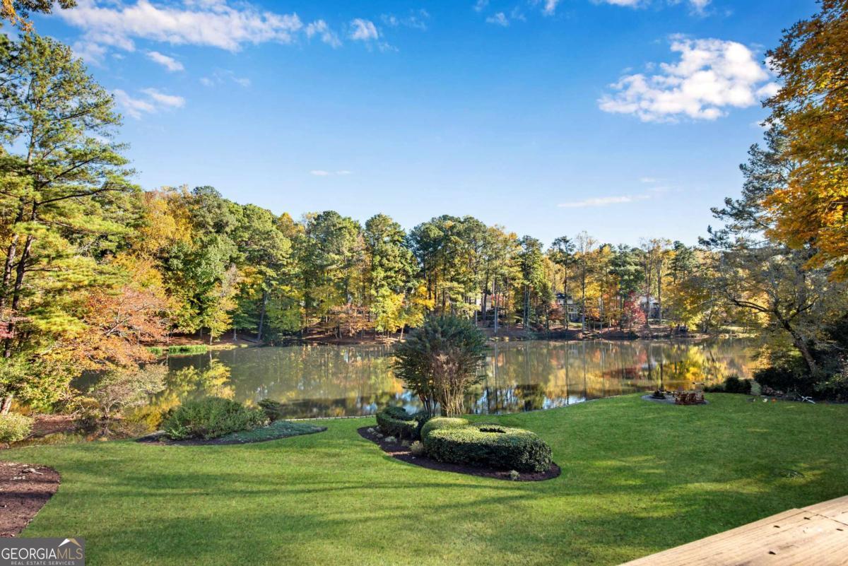 Hampton Lake - Residential