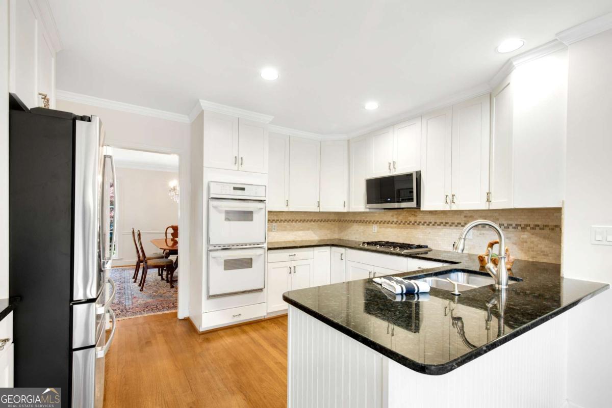 Hampton Lake - Residential