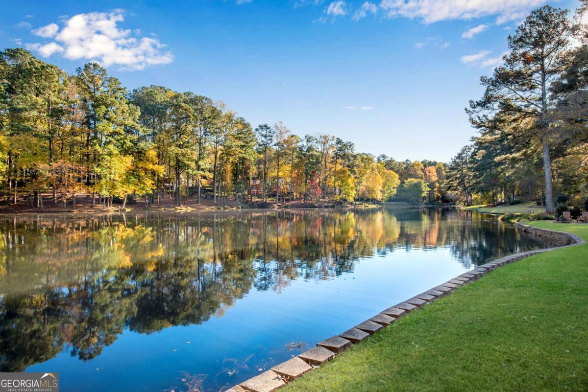 Hampton Lake - Residential