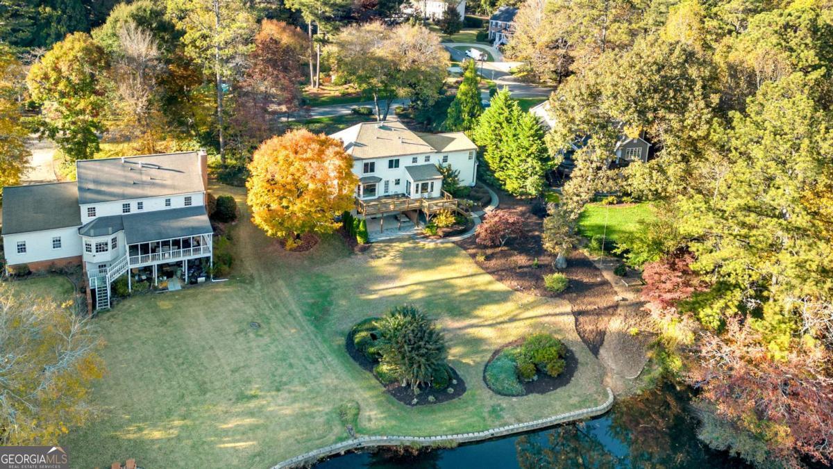 Hampton Lake - Residential