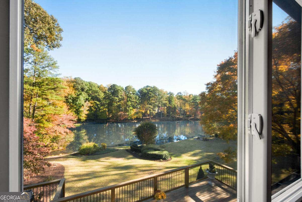 Hampton Lake - Residential