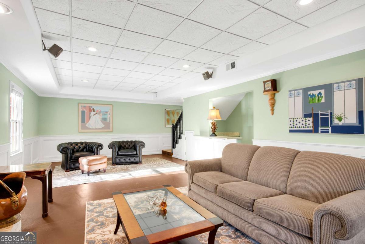 Hampton Lake - Residential