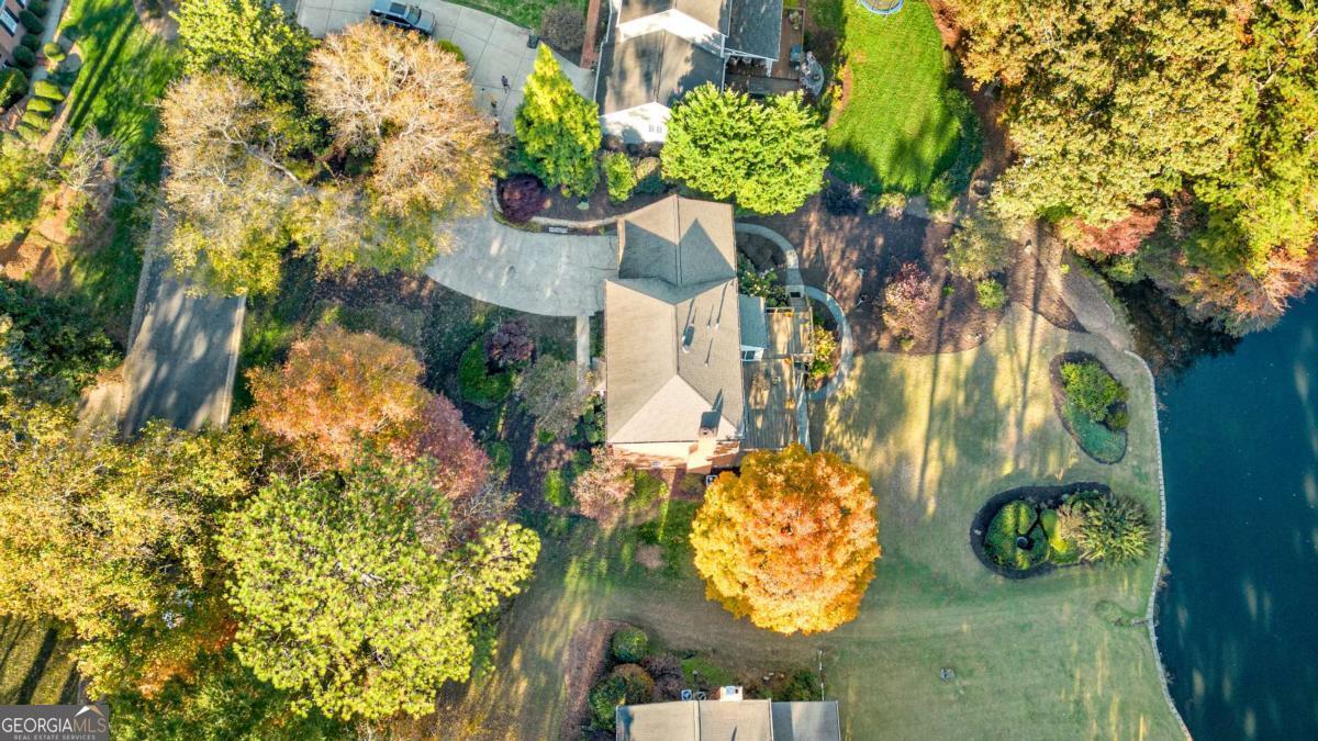 Hampton Lake - Residential