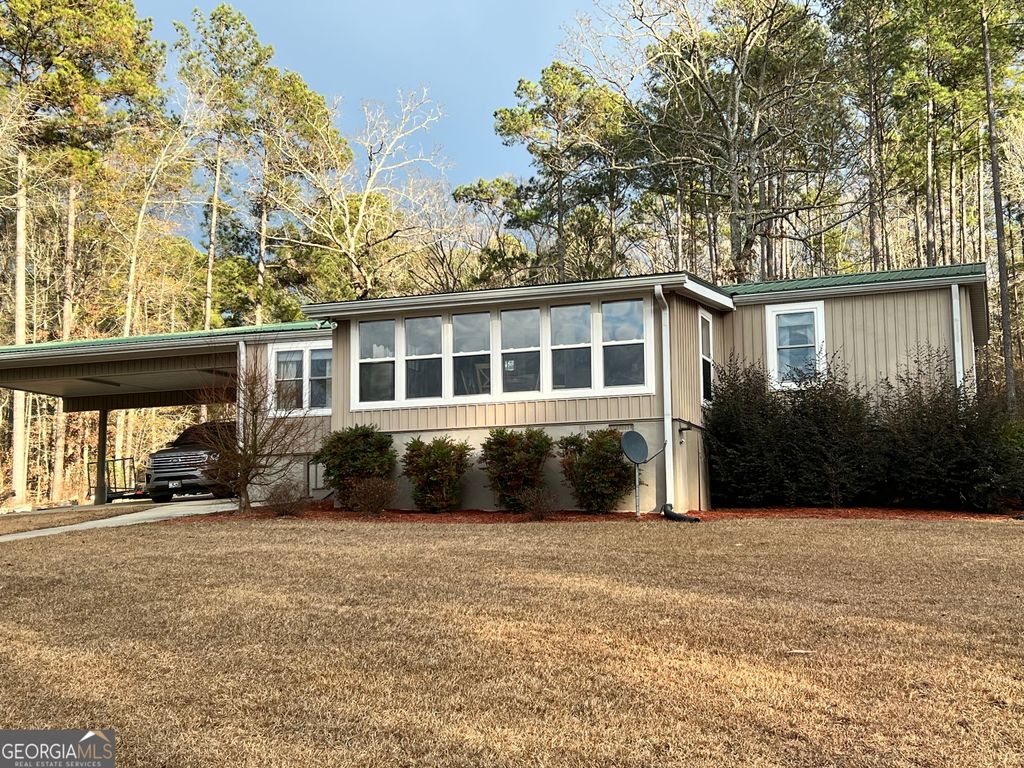 Photo of 64 Bay Pt, Sparta, GA 31087 (MLS # 10664576)
