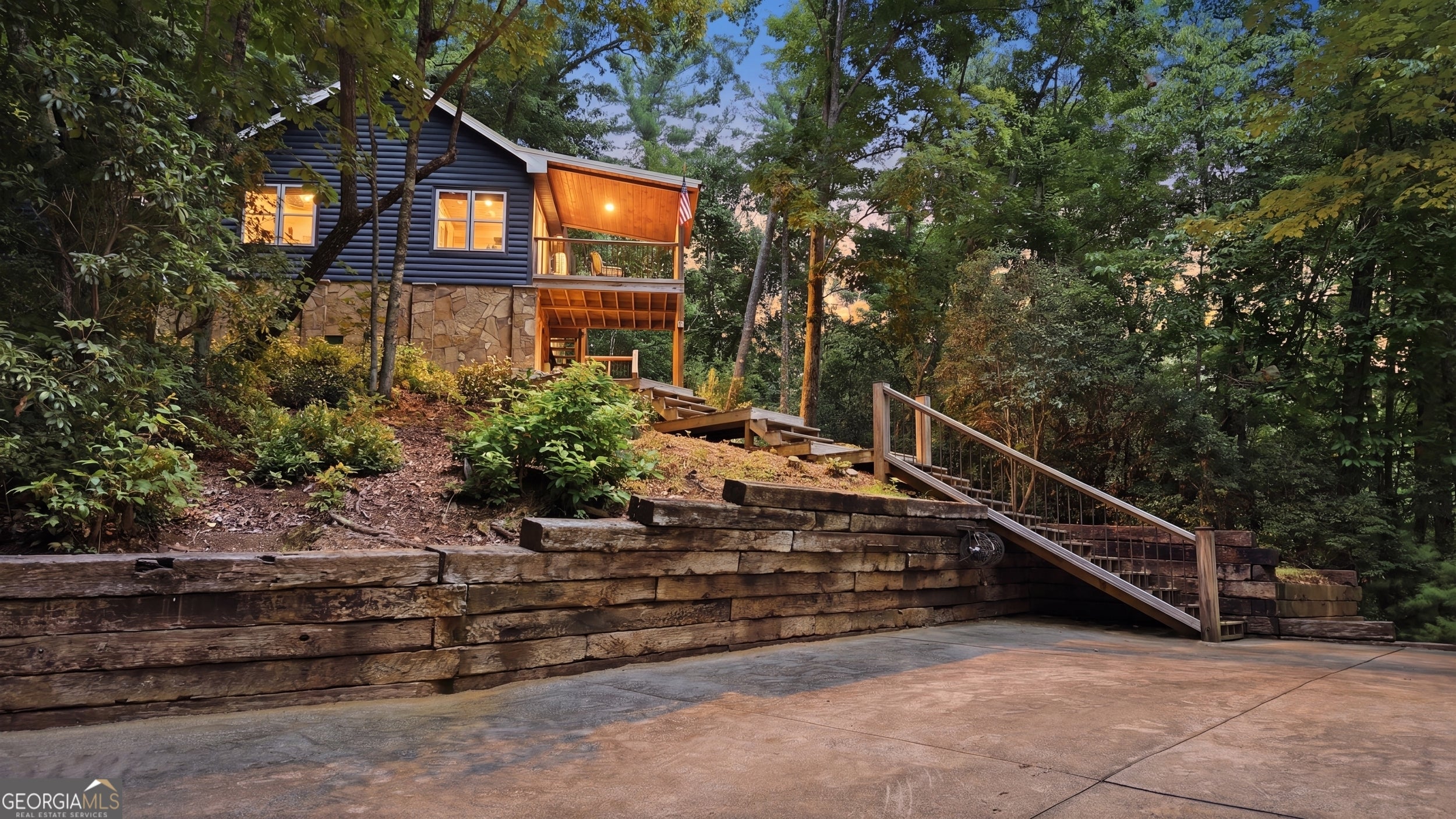 6174 Crow Creek RD