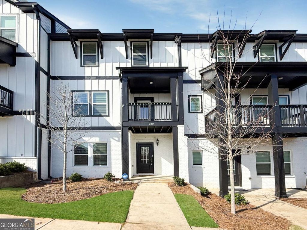 Photo of 732 Mulberry Walk, Woodstock, GA 30188 (MLS # 10650157)