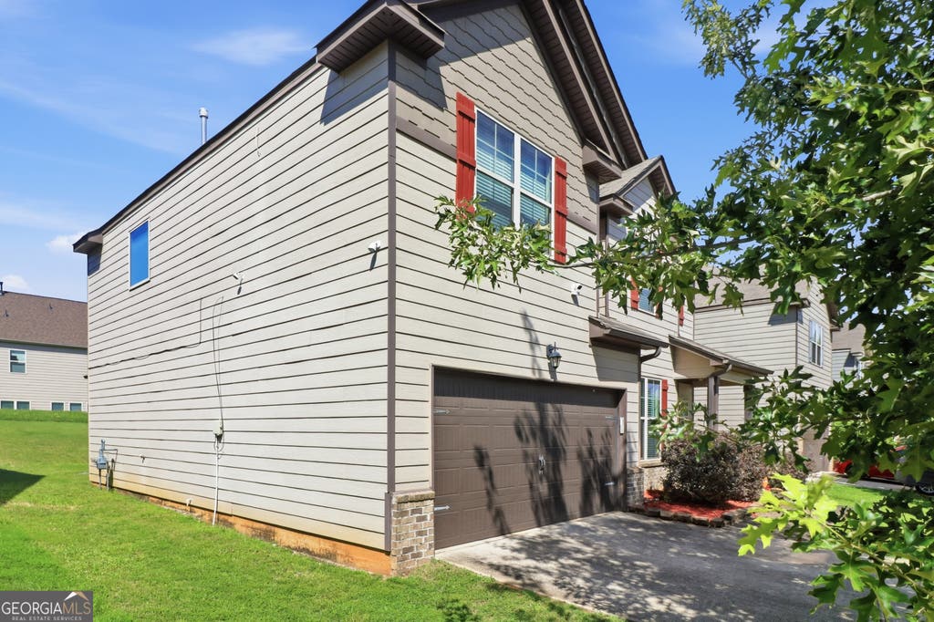 Photo of 1316 Worcester Trail, McDonough, GA 30253 (MLS # 10792588)