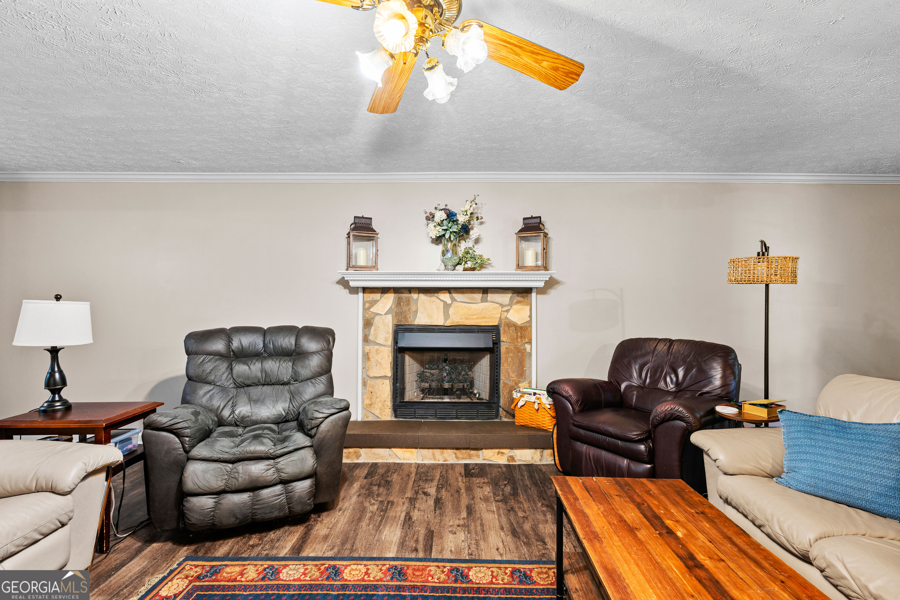 Country Lakes - Residential