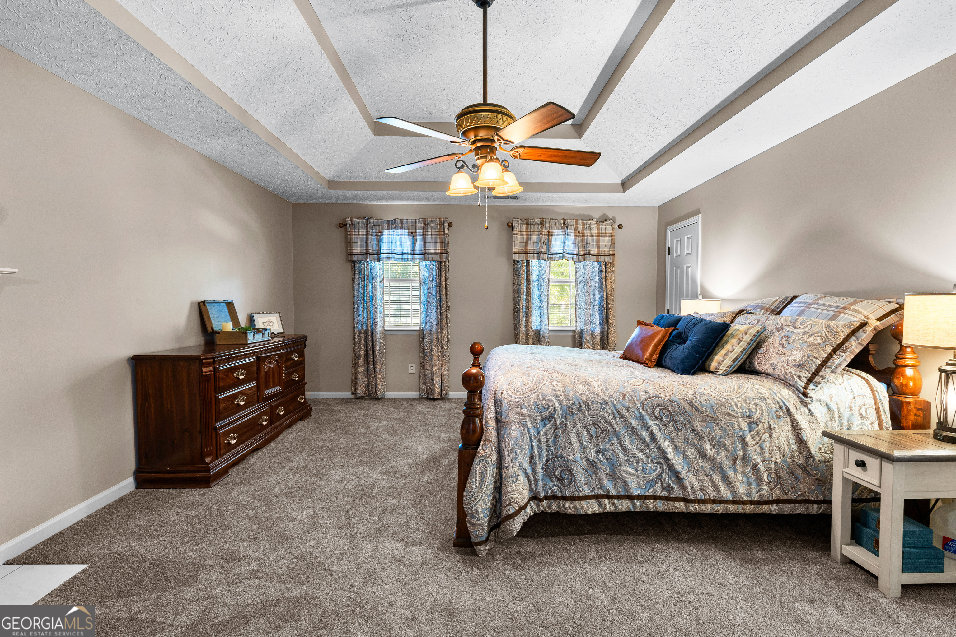 Country Lakes - Residential