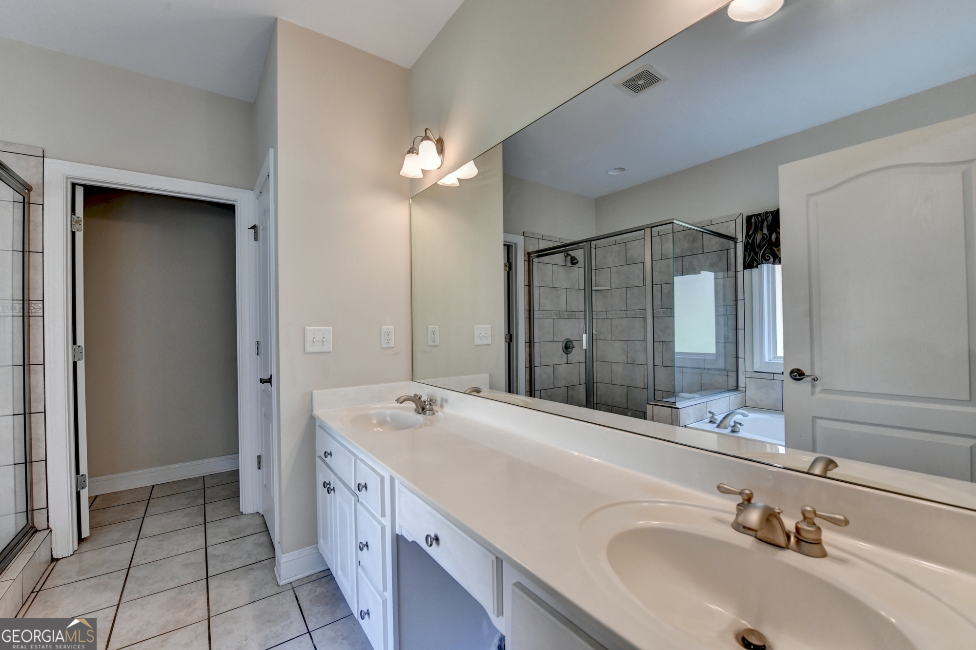 Dacula, Georgia 30019, United States, 3 Bedrooms Bedrooms, ,2 BathroomsBathrooms,Residential,Active,200855