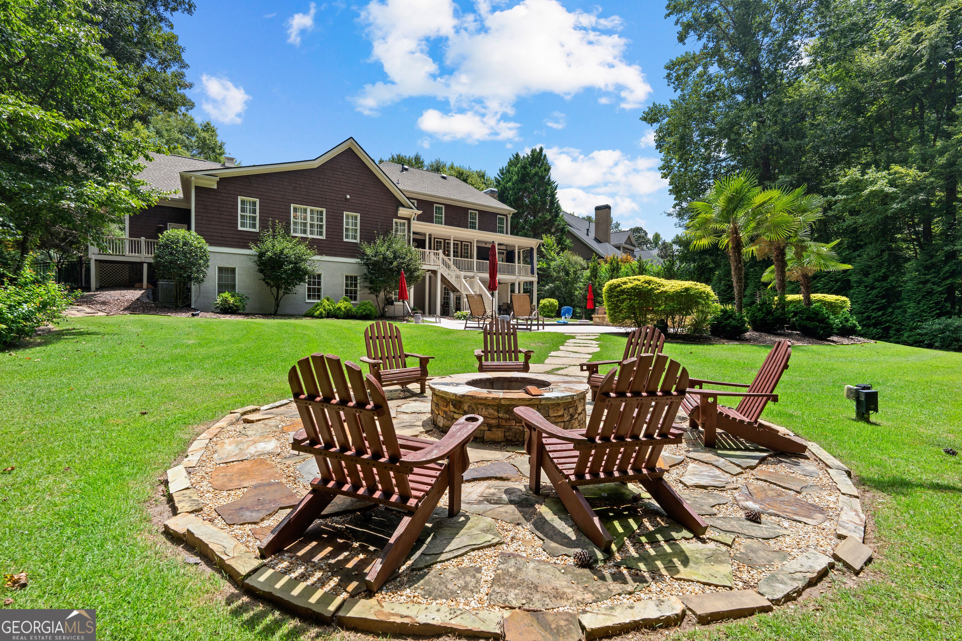 180 Ashborough Park