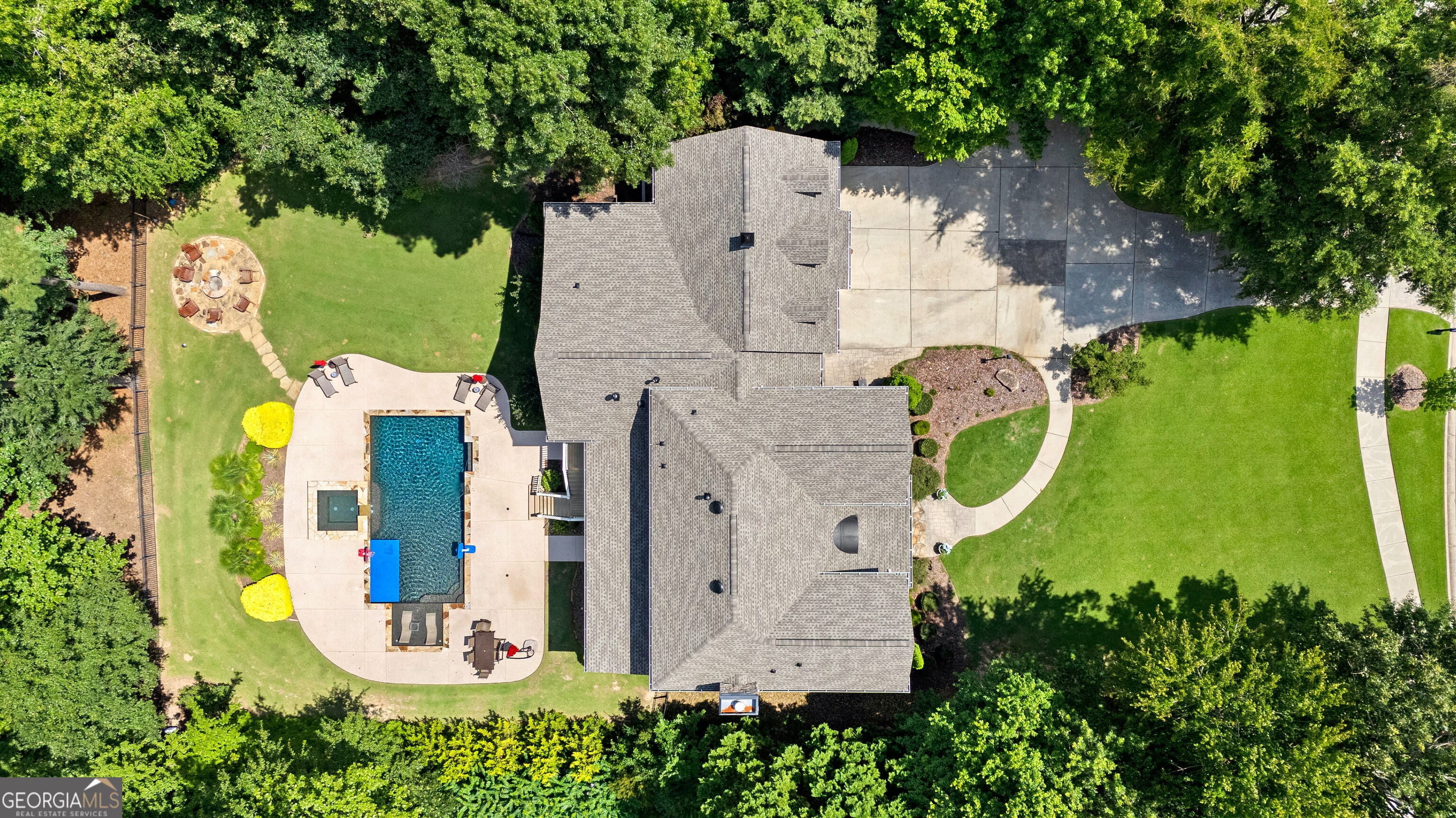 180 Ashborough Park