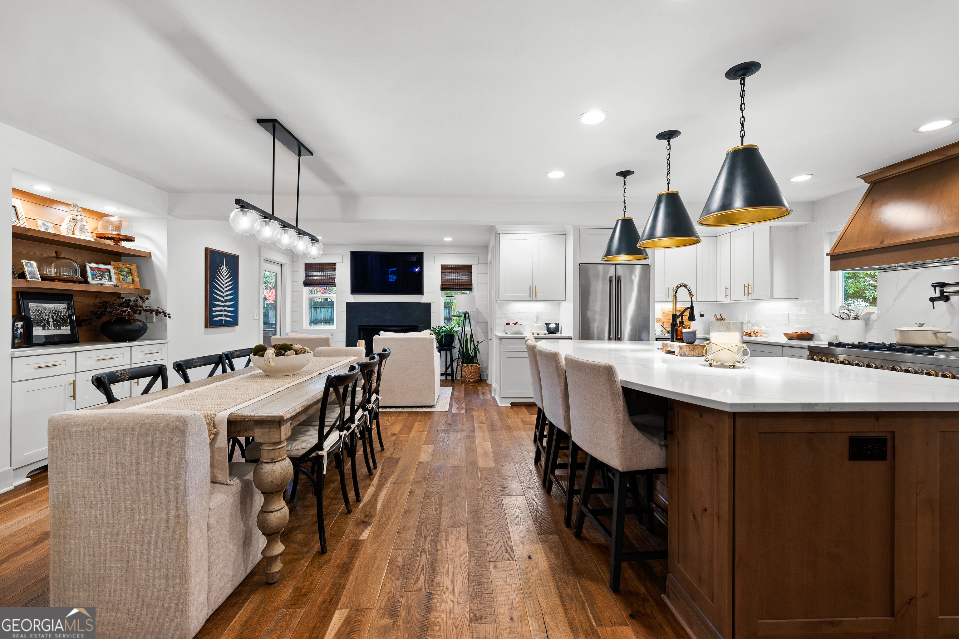 Peachtree City, Georgia 30269, United States, 5 Bedrooms Bedrooms, ,3 BathroomsBathrooms,Residential,Active,242081