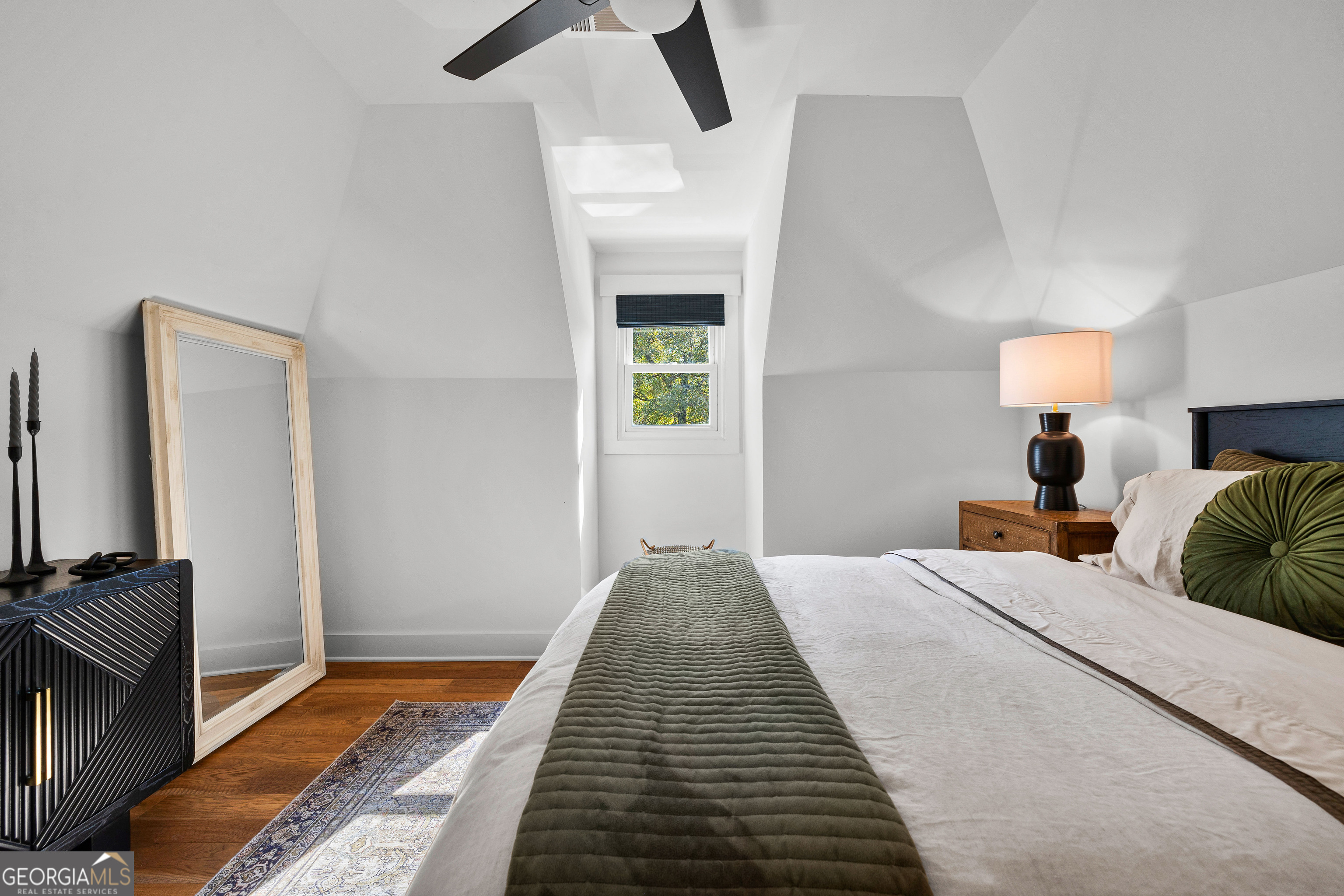 Peachtree City, Georgia 30269, United States, 5 Bedrooms Bedrooms, ,3 BathroomsBathrooms,Residential,Active,242081