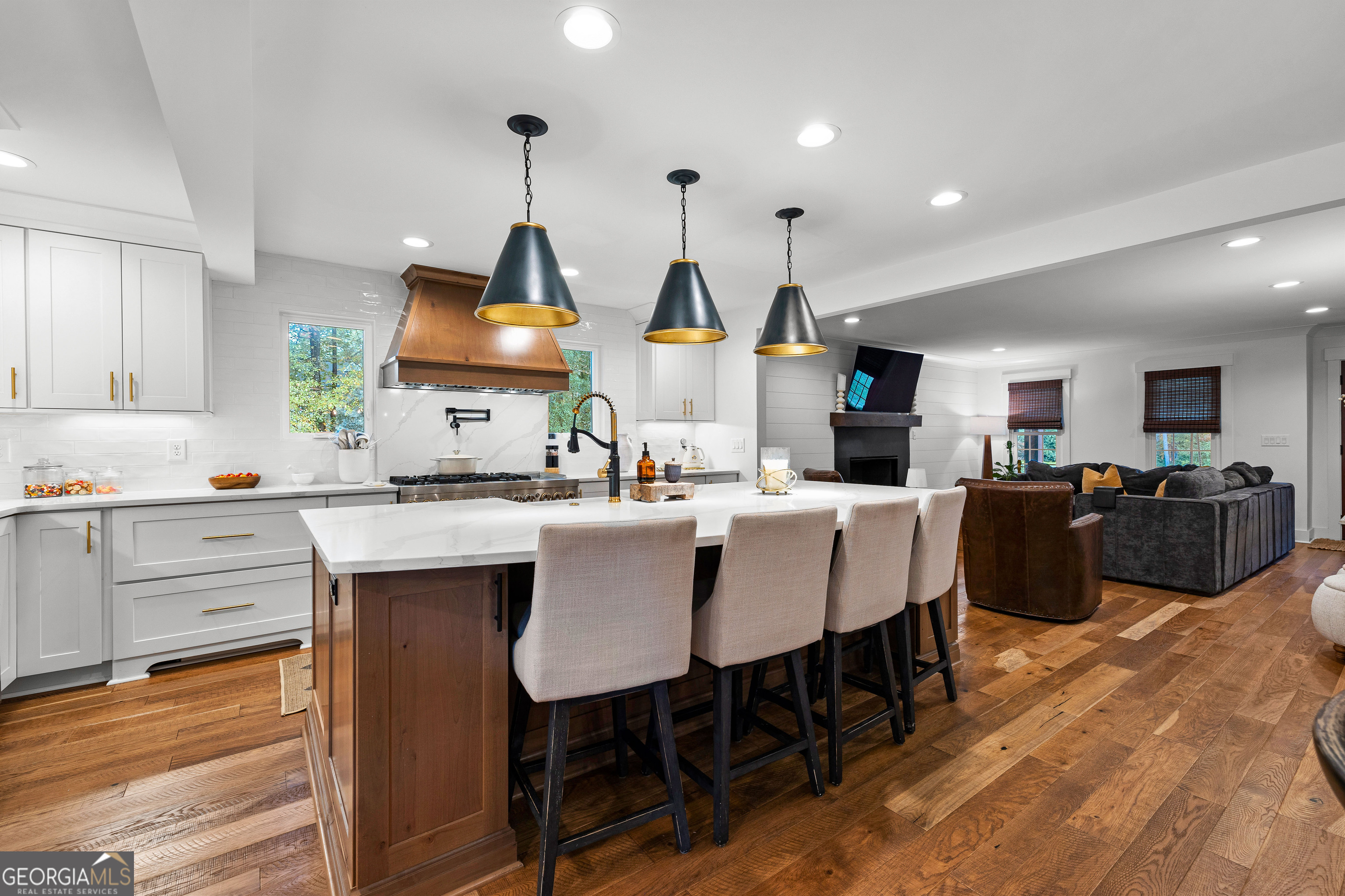 Peachtree City, Georgia 30269, United States, 5 Bedrooms Bedrooms, ,3 BathroomsBathrooms,Residential,Active,242081