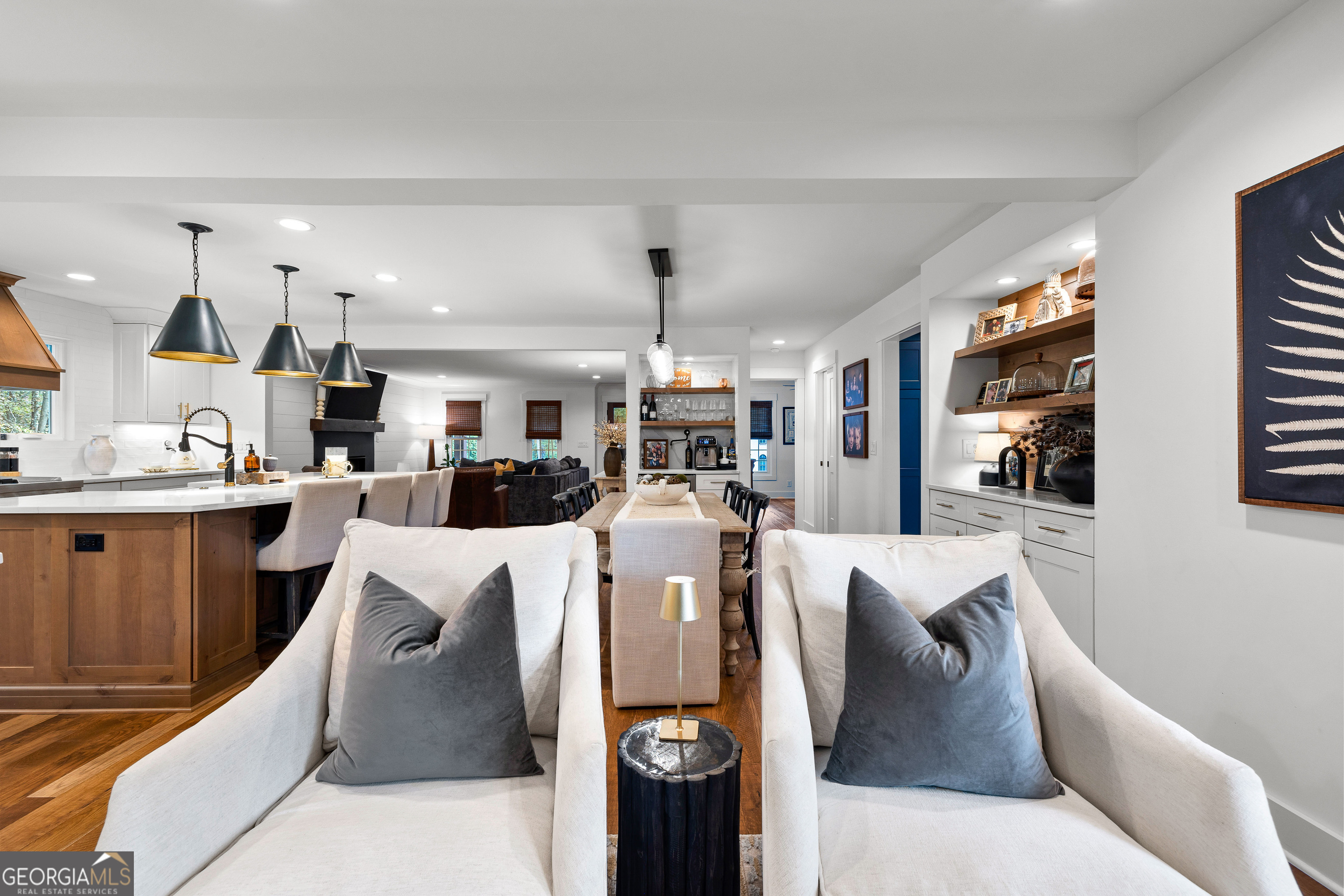 Peachtree City, Georgia 30269, United States, 5 Bedrooms Bedrooms, ,3 BathroomsBathrooms,Residential,Active,242081