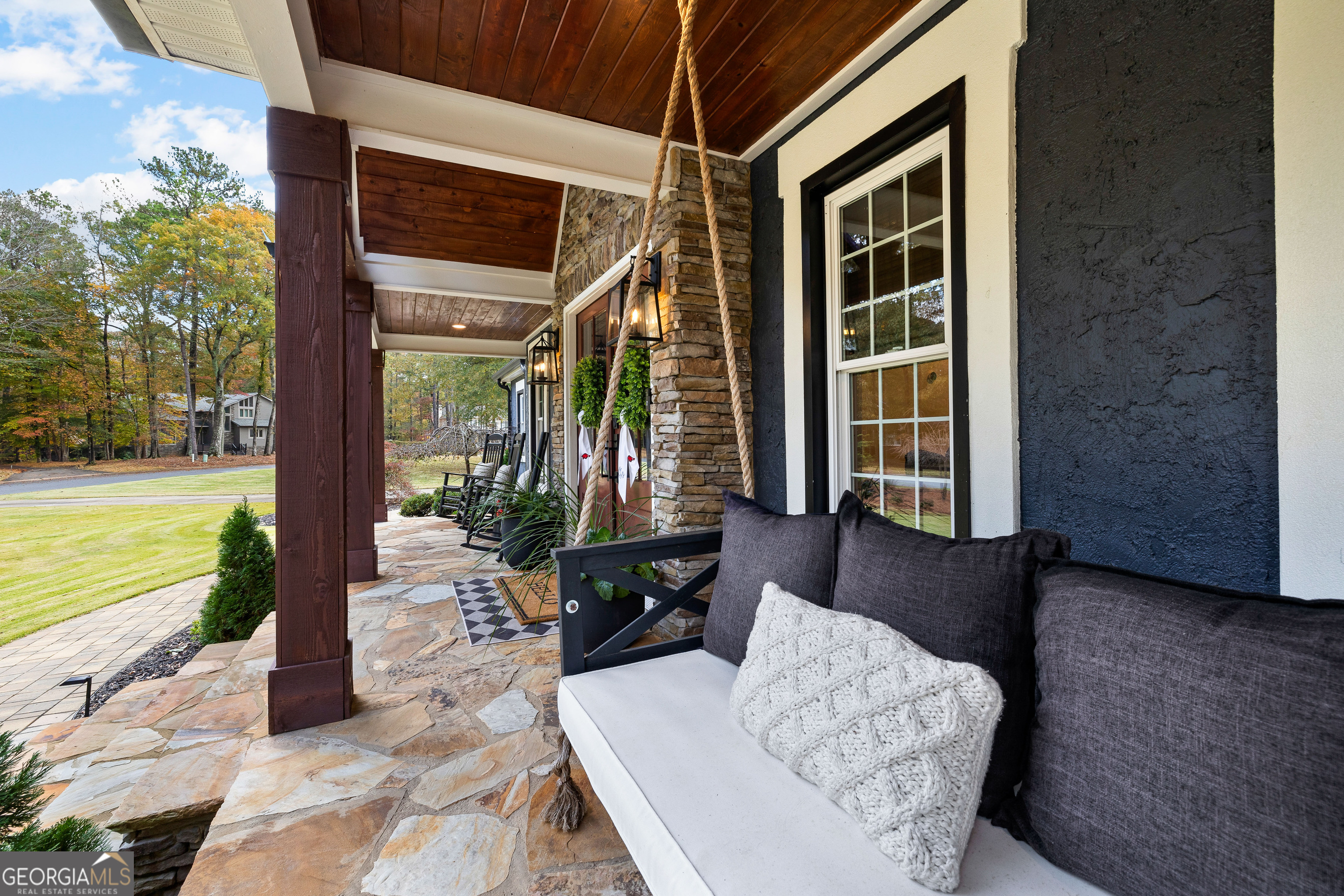 Peachtree City, Georgia 30269, United States, 5 Bedrooms Bedrooms, ,3 BathroomsBathrooms,Residential,Active,242081